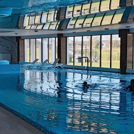 Comfortable Apartment, River View, Indoor Pool Dziwnów
