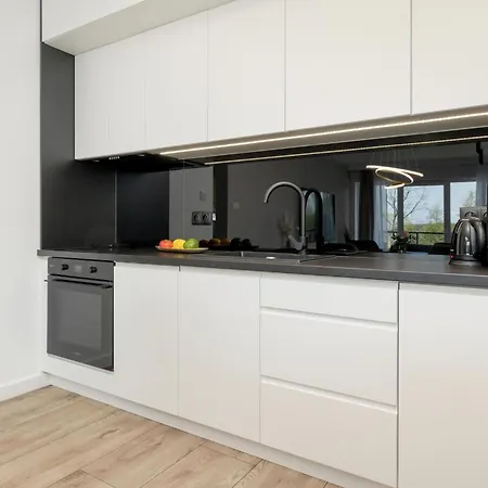 Beautiful Apartment, Swimming Pool, Sauna, *