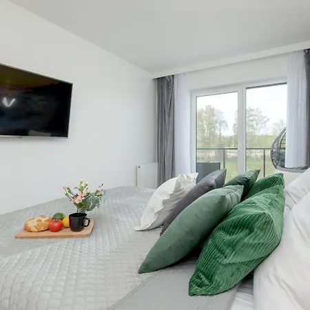 Comfortable Apartment, River View, Indoor Pool Lägenhet Dziwnów