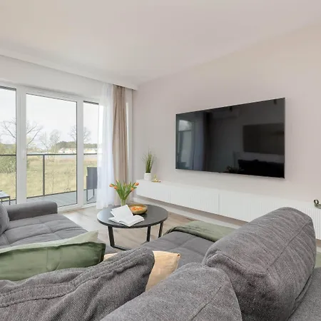 Comfortable Apartment, River View, Indoor Pool * Dziwnów